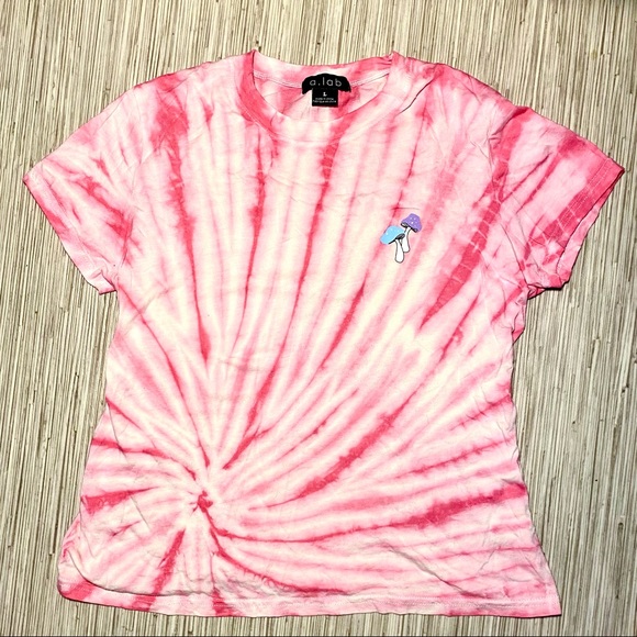 Pink Tie Dye Psychedelic Mushroom Graphic Tee - Picture 4 of 4